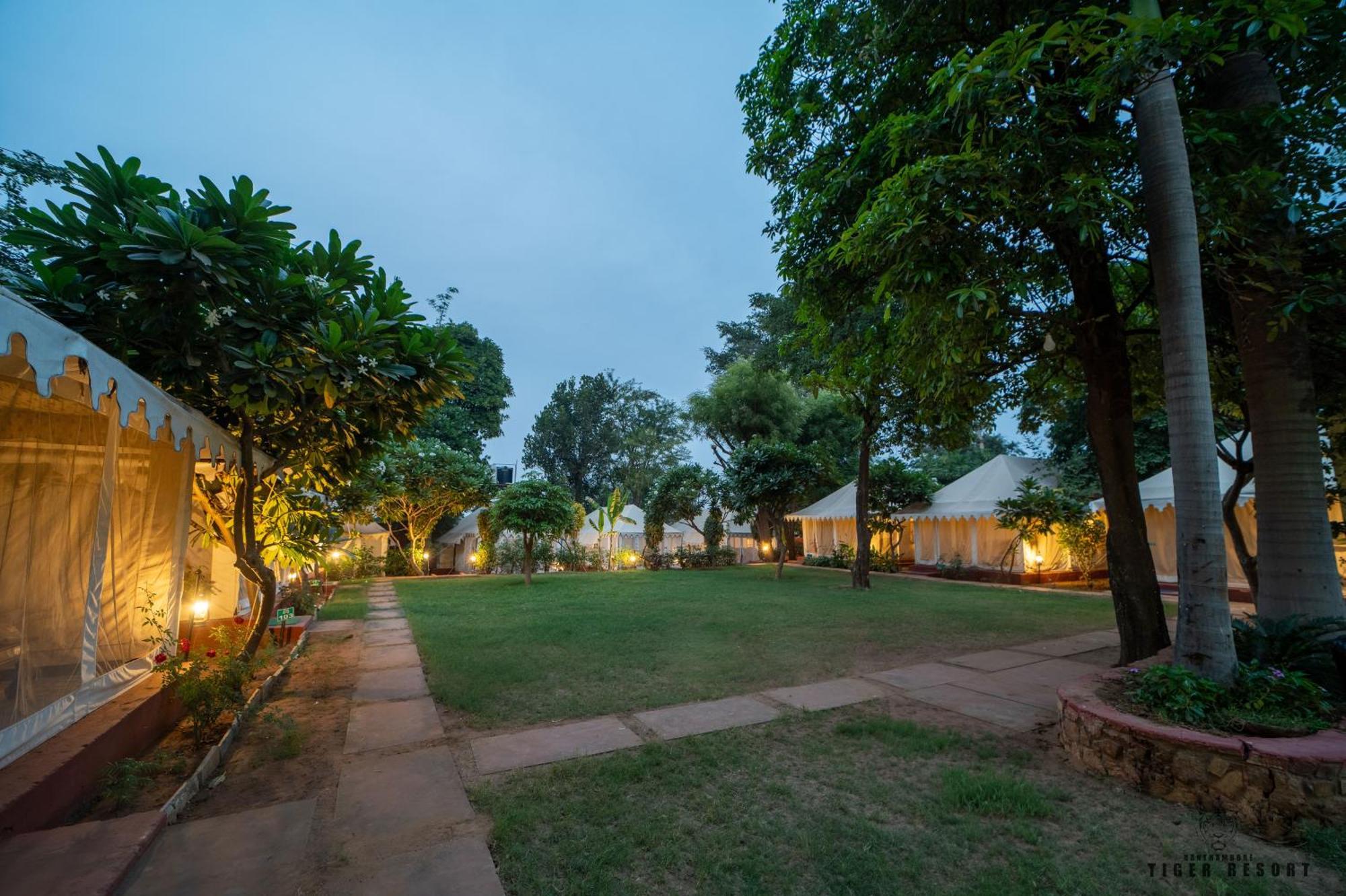 Ranthambore Tiger Resort Sawai Madhopur Bagian luar foto